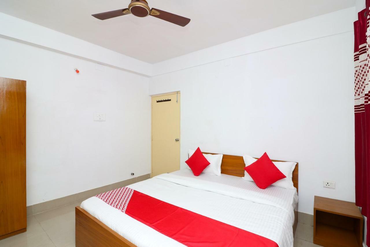 OYO 30269 Amar Raj Inn Calcuta Exterior foto