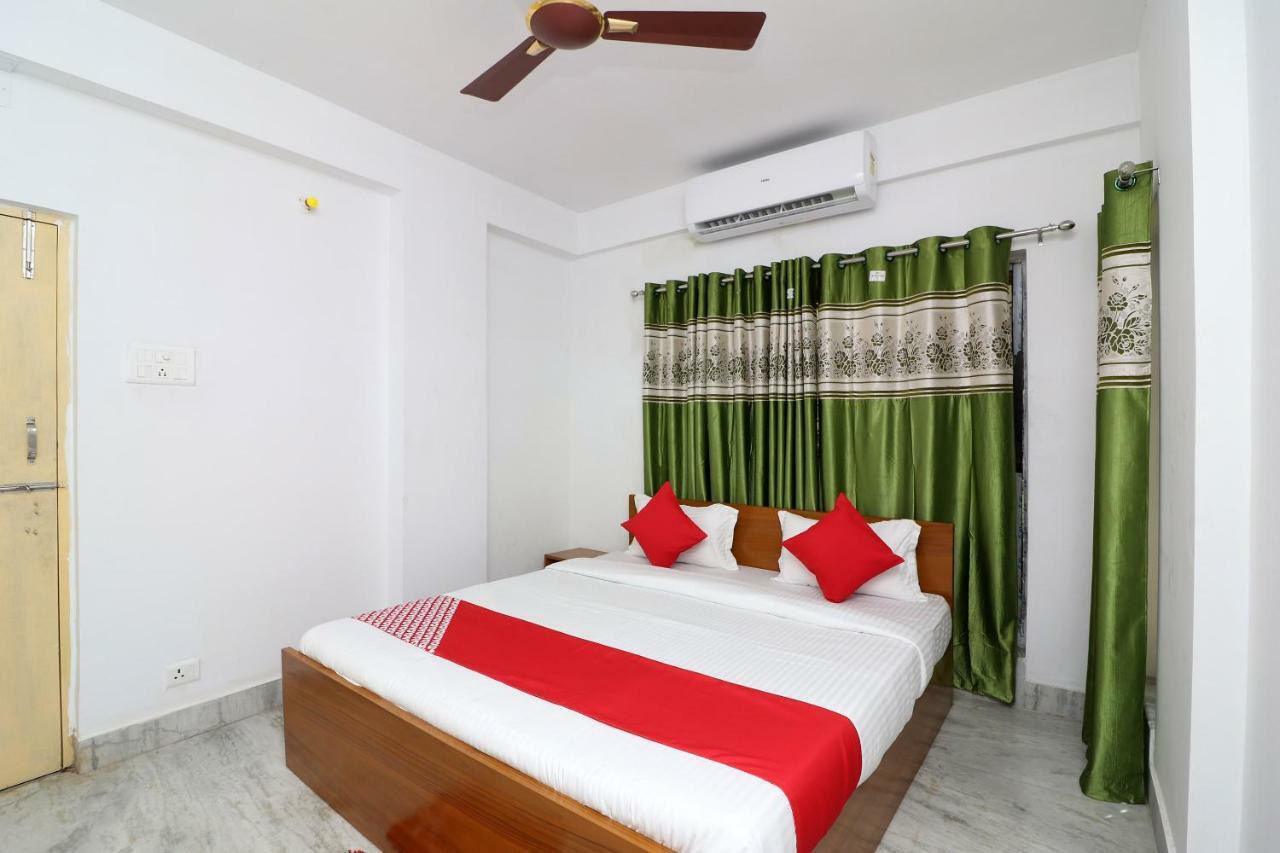OYO 30269 Amar Raj Inn Calcuta Exterior foto